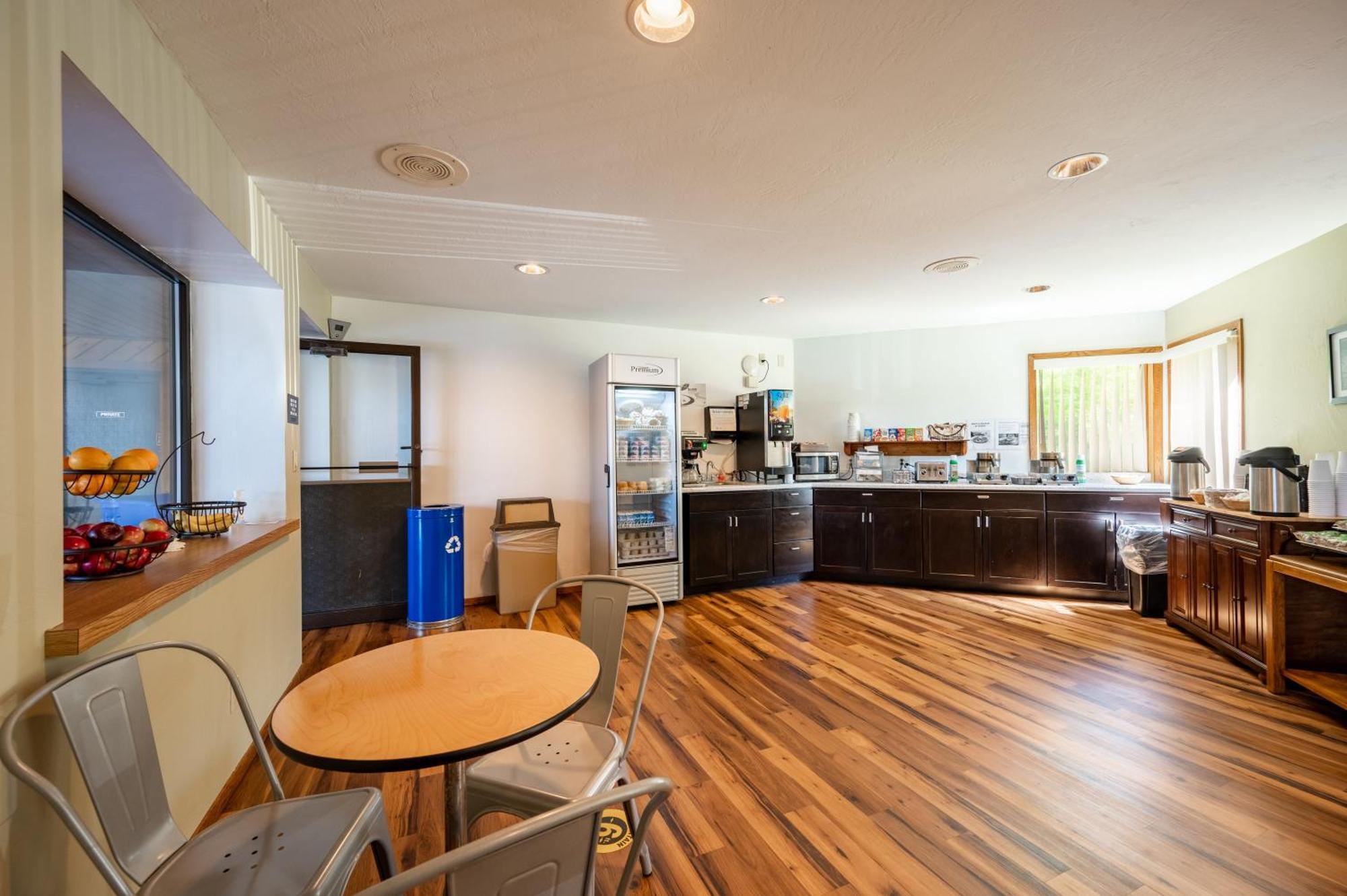 Pine Grove Resort Ифрейм Екстериор снимка