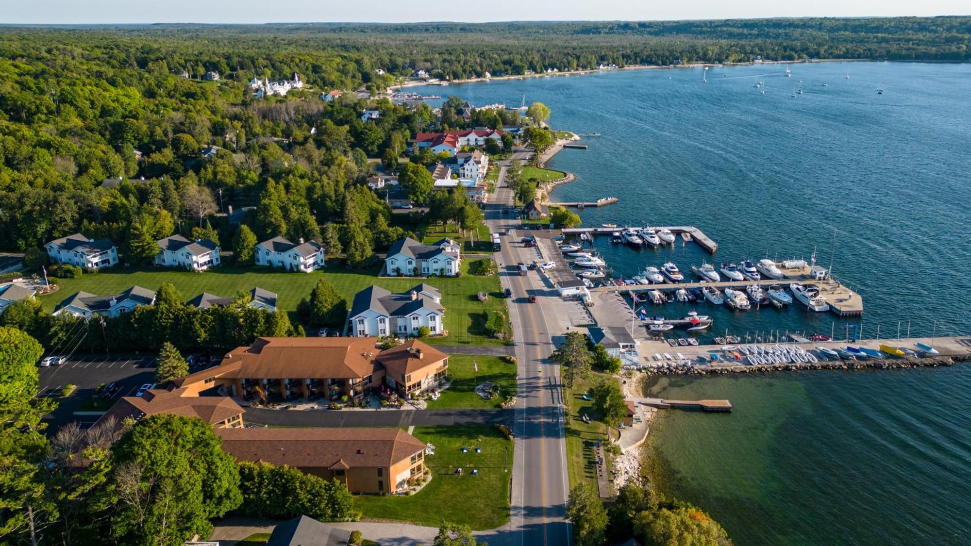 Pine Grove Resort Ифрейм Екстериор снимка