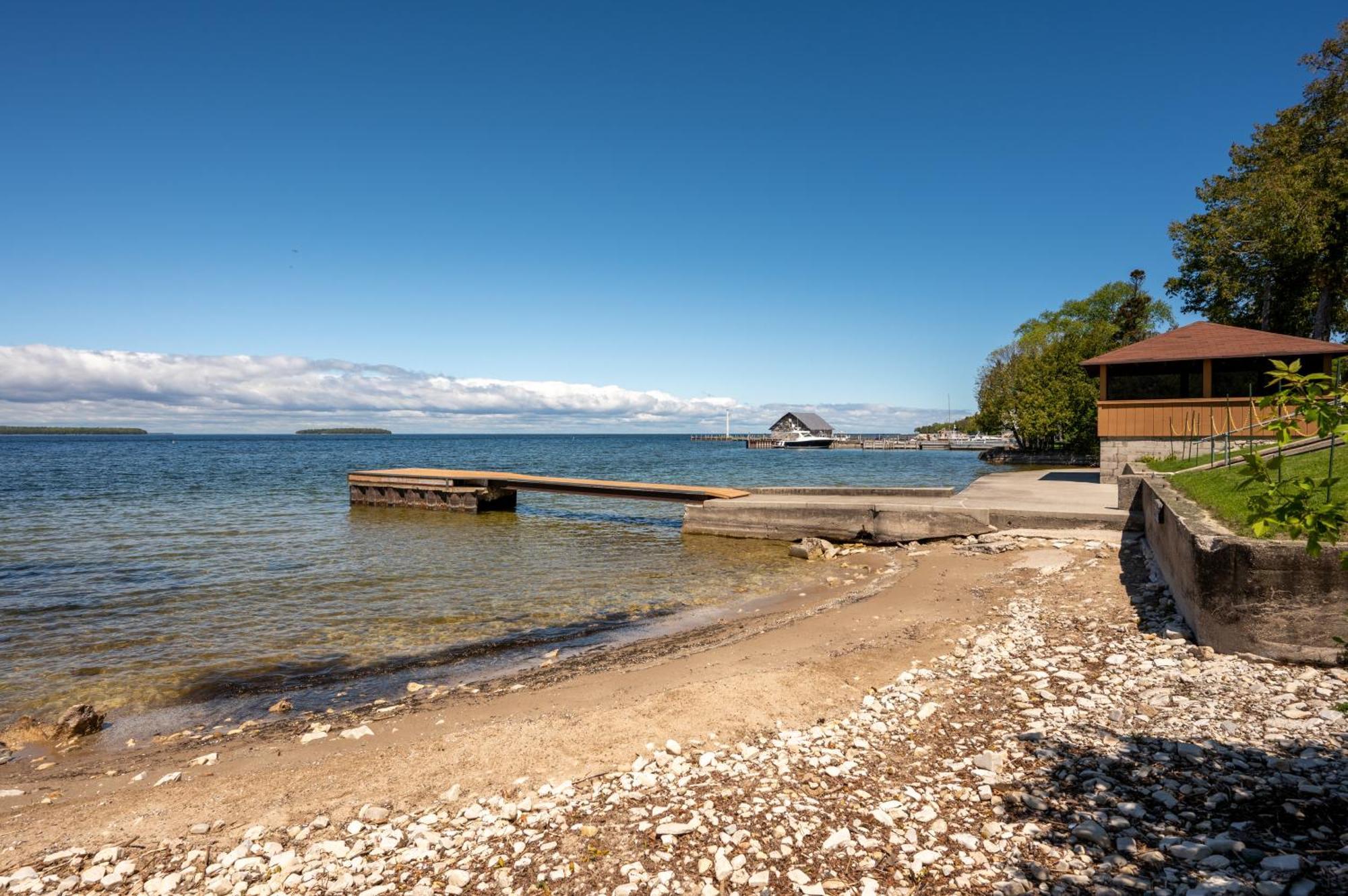 Pine Grove Resort Ифрейм Екстериор снимка